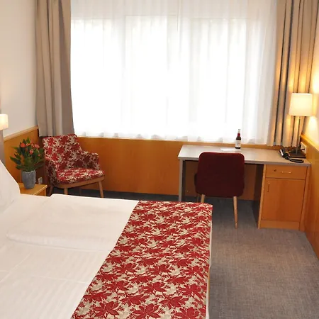 Hotel Stadtoase Kolping Linec