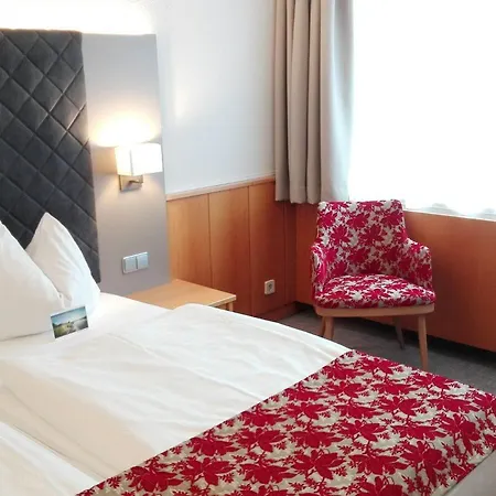 호텔 Stadtoase Kolping 3*