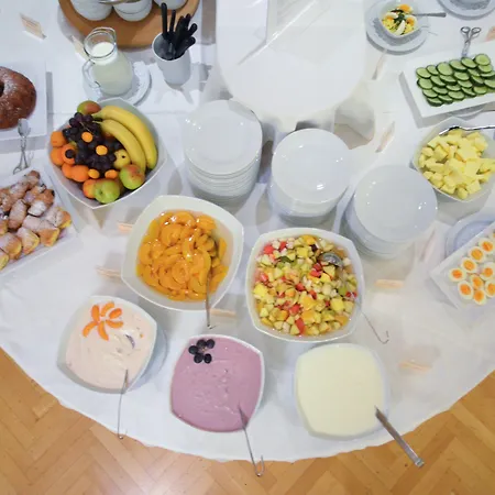 Stadtoase Kolping 酒店 3*