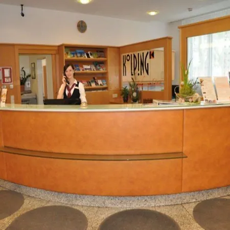 Otel Stadtoase Kolping 3*