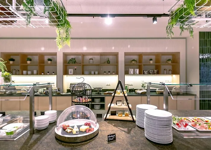 Stadtoase Kolping 3* Λιντς