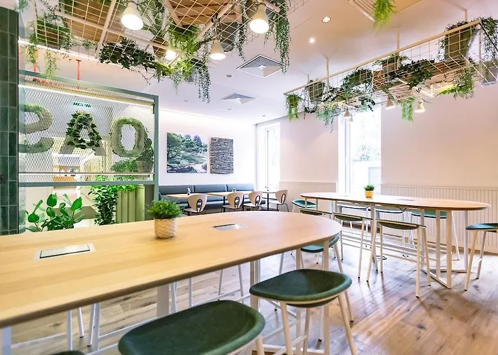 Stadtoase Kolping 3* Λιντς