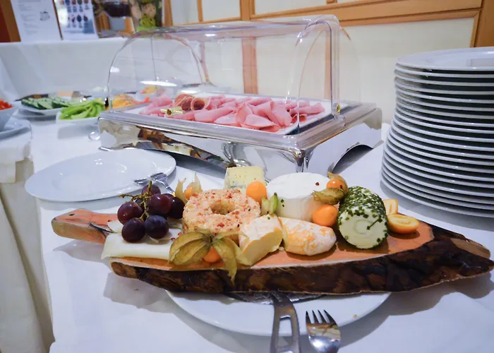 Отель Stadtoase Kolping 3*