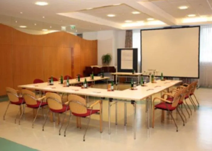 Otel Stadtoase Kolping Linz