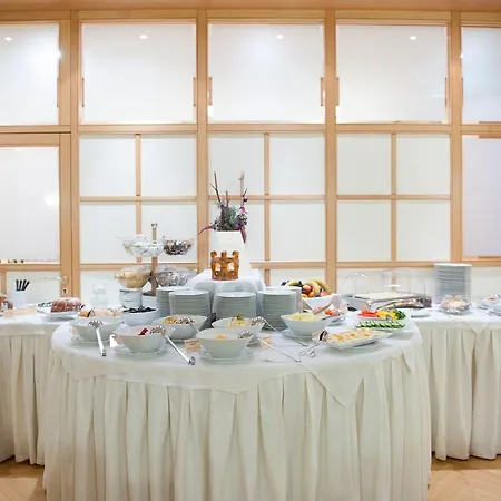 Stadtoase Kolping 호텔