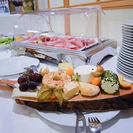 호텔 Stadtoase Kolping 3*