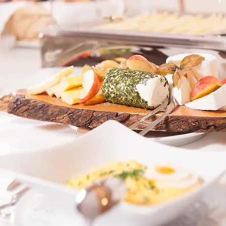 Stadtoase Kolping 호텔